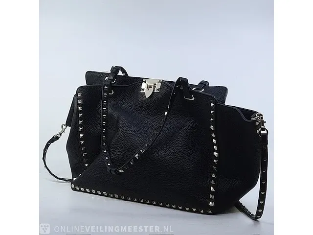 Schoudertas valentino, medium grainy calfskin rockstud - afbeelding 1 van  10