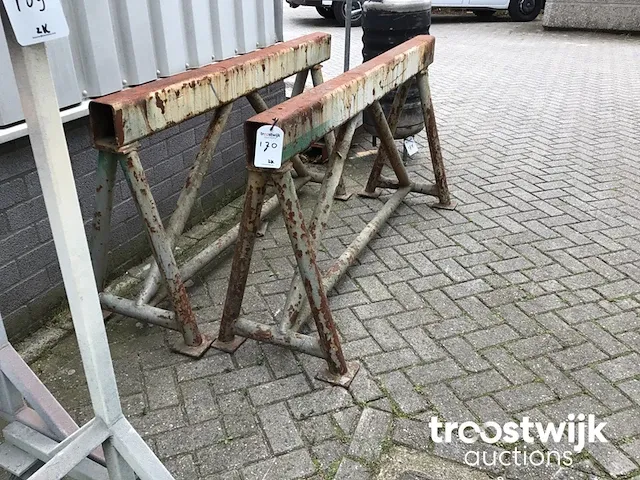 Schraag - afbeelding 3 van  3