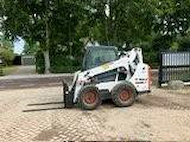 Schranklader bobcat s590 diesel 2013 - afbeelding 1 van  1