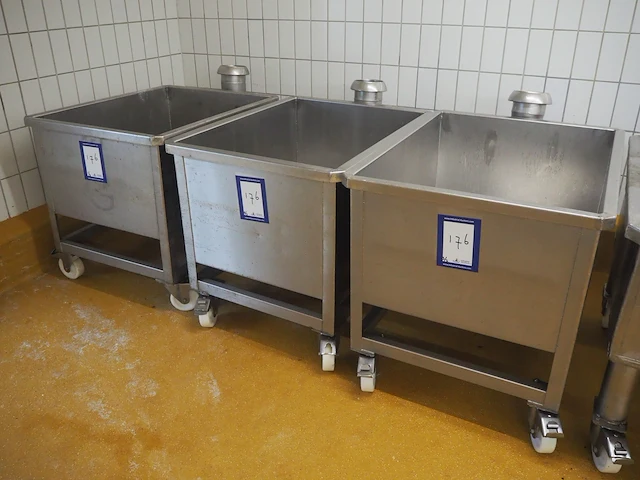 Schrӧder - afbeelding 1 van  6