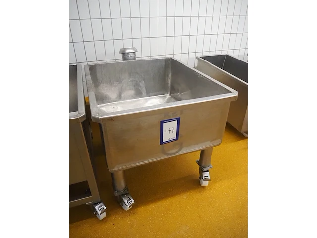 Schrӧder - afbeelding 2 van  6