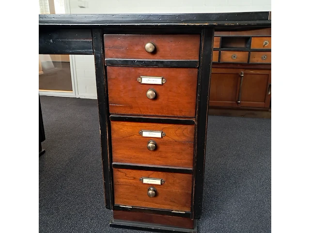 Schrijfdesk / bureau authentic models, hout - afbeelding 3 van  5