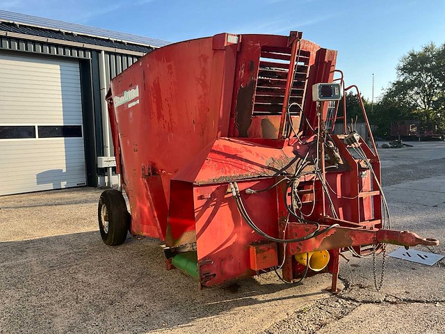 Schrijver ms10 voermengwagen - afbeelding 15 van  21