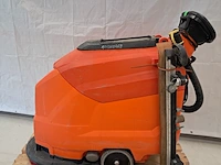 Schrob-/zuigmachine 51cm accu kärcher, bd50/50c bp, bouwjaar 2021 - afbeelding 2 van  7