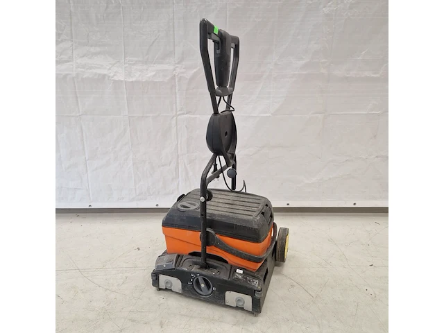 Schrob-/zuigmachine compact 230v, kärcher, br40/10c, 2017 - afbeelding 1 van  5