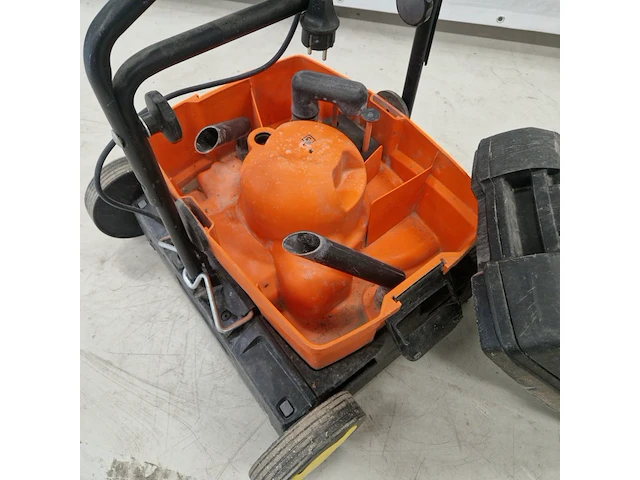 Schrob-/zuigmachine compact 230v, kärcher, br40/10c, 2017 - afbeelding 4 van  5
