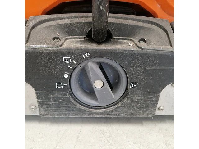 Schrob-/zuigmachine compact 230v, kärcher, br40/10c, 2017 - afbeelding 5 van  5