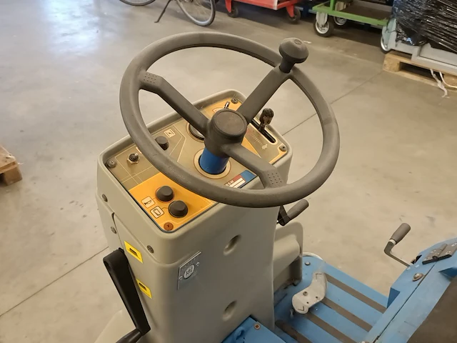 Schrobmachine, bluq, 2013 - afbeelding 16 van  17