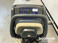 Schrobmachine zelfrijdend - afbeelding 5 van  9