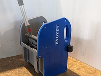 Schrobzuigmachine, kerapoxy cleaner, epoxy gel en mop persen, mapei ultracare - afbeelding 6 van  17