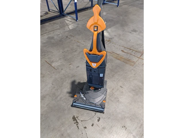 Schrobzuigmachine, kerapoxy cleaner, epoxy gel en mop persen, mapei ultracare - afbeelding 11 van  17