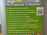 Schrobzuigmachine, kerapoxy cleaner, epoxy gel en mop persen, mapei ultracare - afbeelding 16 van  17