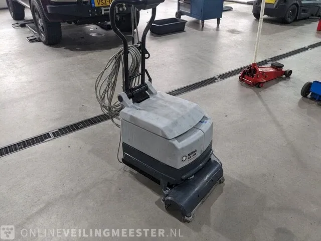 Schrobzuigmachine nilfisk, ca 340 - afbeelding 2 van  8