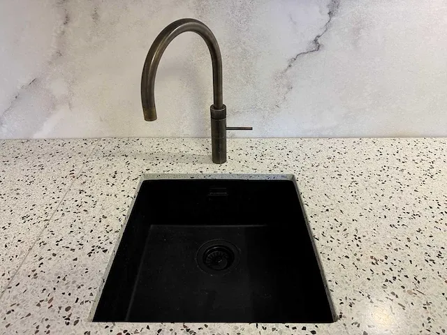 Schröder - showroomkeuken met kastenwand - afbeelding 4 van  23