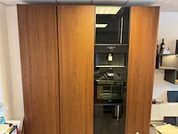 Schröder - showroomkeuken met kastenwand - afbeelding 12 van  23