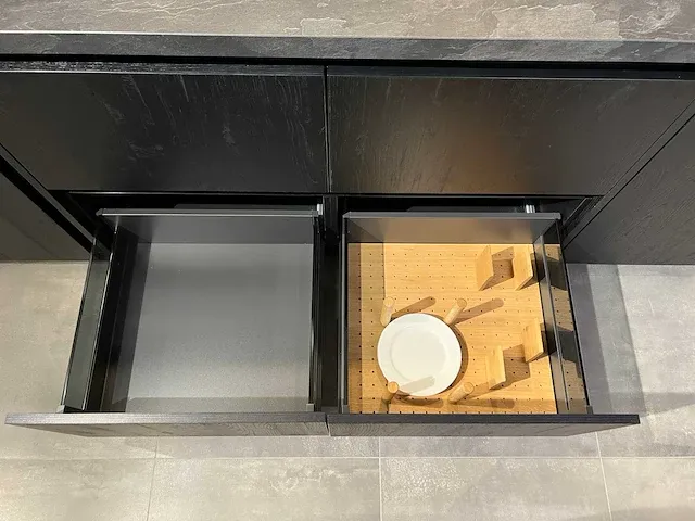Schroder - showroomkeuken - afbeelding 18 van  37