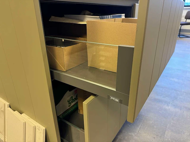 Schröder - showroomkeuken - afbeelding 13 van  19