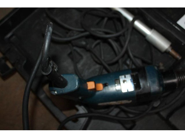 Schroefmachine nn in koffer. - afbeelding 2 van  2