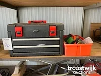 Schroefmachine + toebehoren