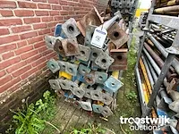 Schroefstempels - afbeelding 3 van  3