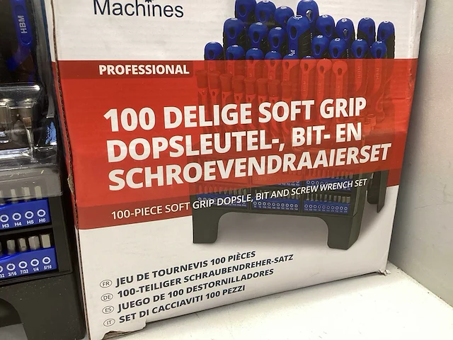 Schroevendraaierset - dopsleutel- bitset - 100-delig - soft grip - afbeelding 6 van  6