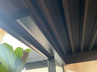 Schüco glazen wand met 3 deuren (14,34 mtr) - afbeelding 11 van  33