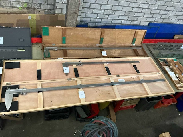Schuifmaat 0-2000 mm - afbeelding 1 van  4