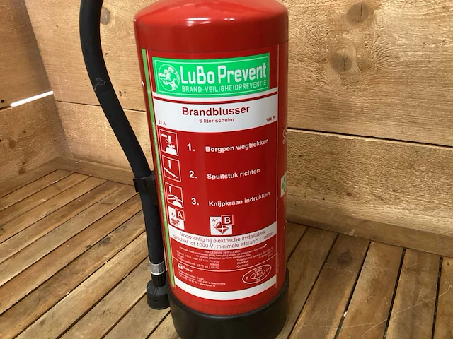 Schuim brandblusser (2x) - afbeelding 2 van  4