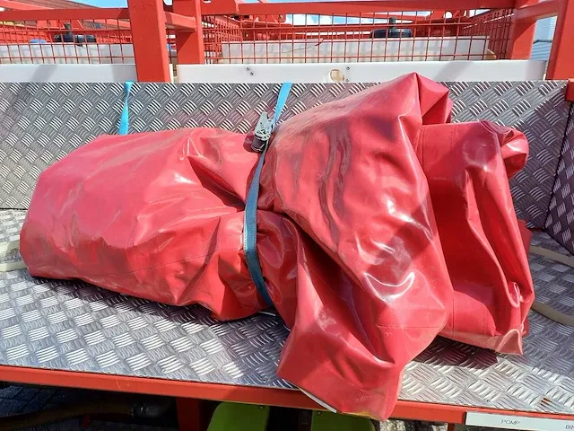 Schuim voorraad azetcontainer haakarm/kabel - afbeelding 8 van  34