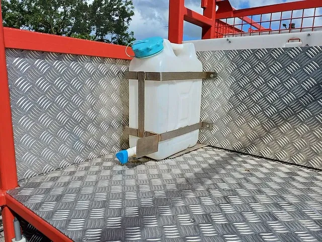 Schuim voorraad azetcontainer haakarm/kabel - afbeelding 22 van  34