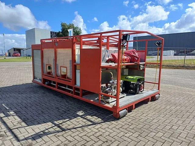 Schuim voorraad azetcontainer haakarm/kabel - afbeelding 29 van  34