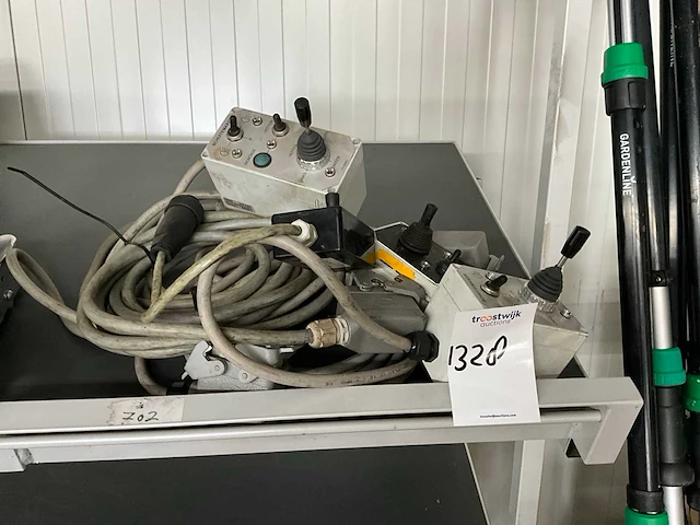 Schuitemaker bedieningspaneel (2x) - afbeelding 1 van  2