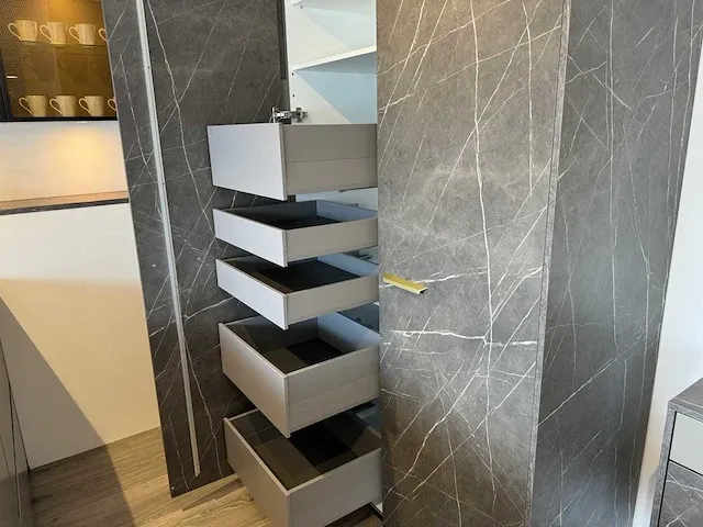 Schüller - showroomkeuken (c) - afbeelding 15 van  34