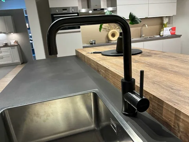 Schüller - showroomkeuken - afbeelding 10 van  43