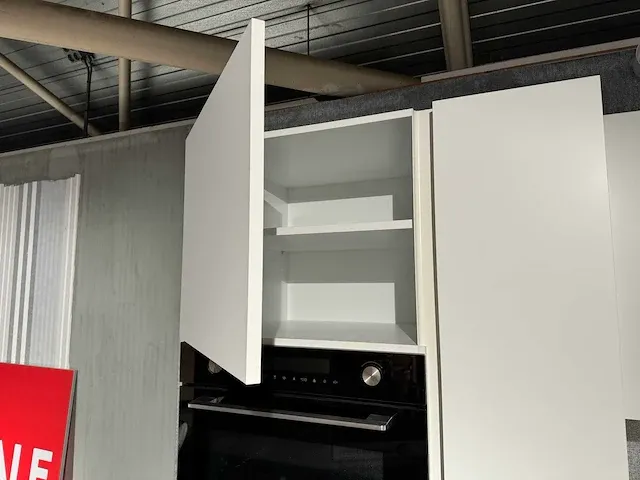 Schüller - showroomkeuken - afbeelding 18 van  24