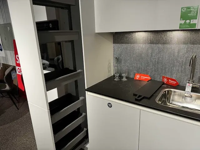 Schüller - showroomkeuken - afbeelding 22 van  24