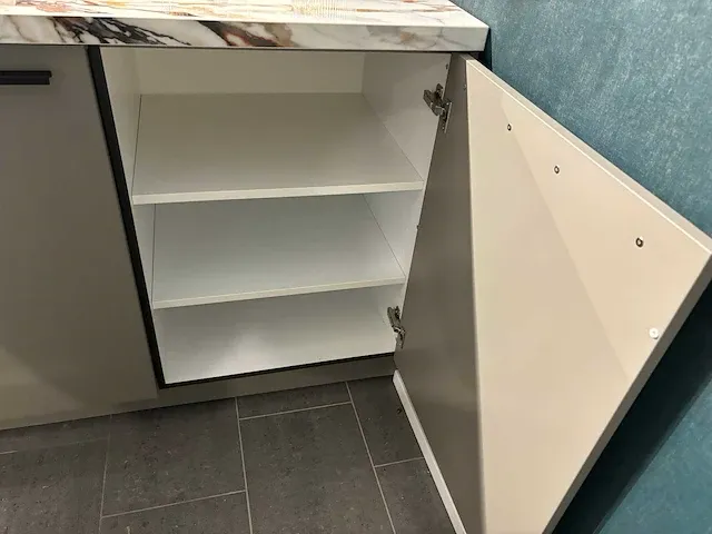 Schüller - showroomkeuken - afbeelding 8 van  37