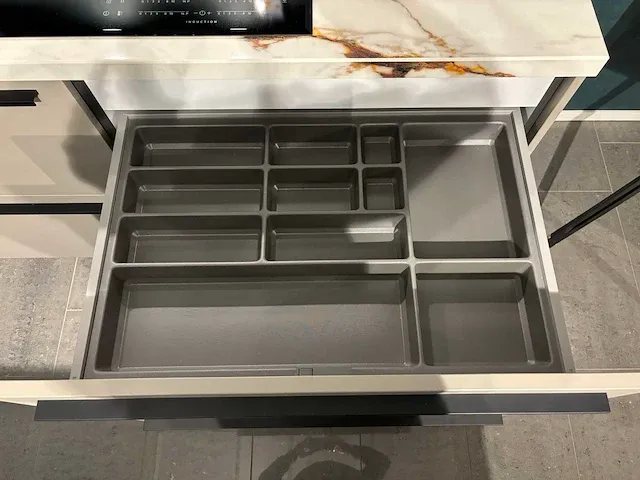 Schüller - showroomkeuken - afbeelding 17 van  37