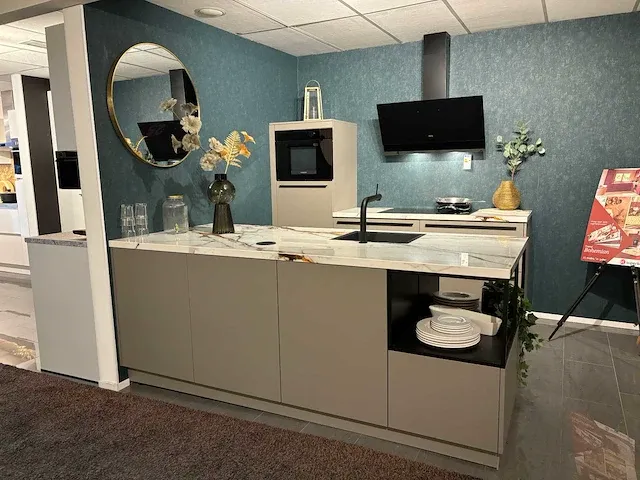 Schüller - showroomkeuken - afbeelding 12 van  37