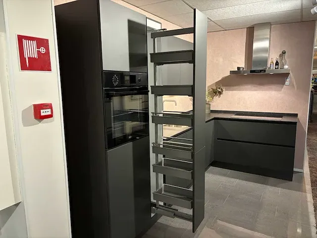 Schüller - showroomkeuken - afbeelding 3 van  32
