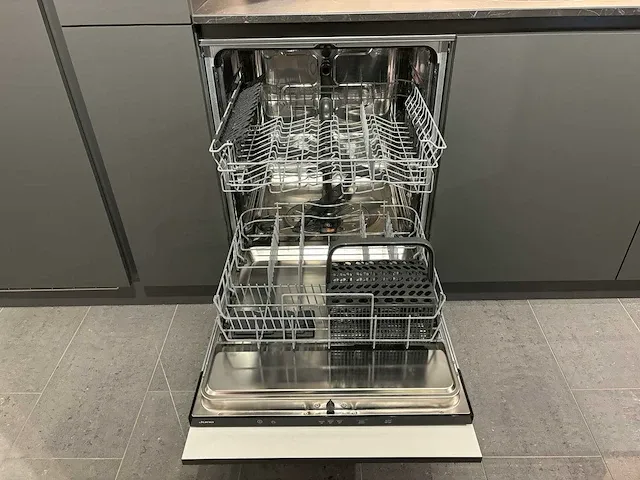 Schüller - showroomkeuken - afbeelding 7 van  32