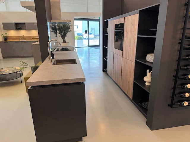 Schüller - showroomkeuken - afbeelding 12 van  48