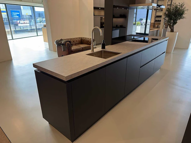 Schüller - showroomkeuken - afbeelding 45 van  48
