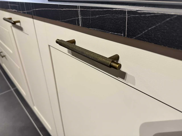 Schuller - showroomkeuken - afbeelding 31 van  38