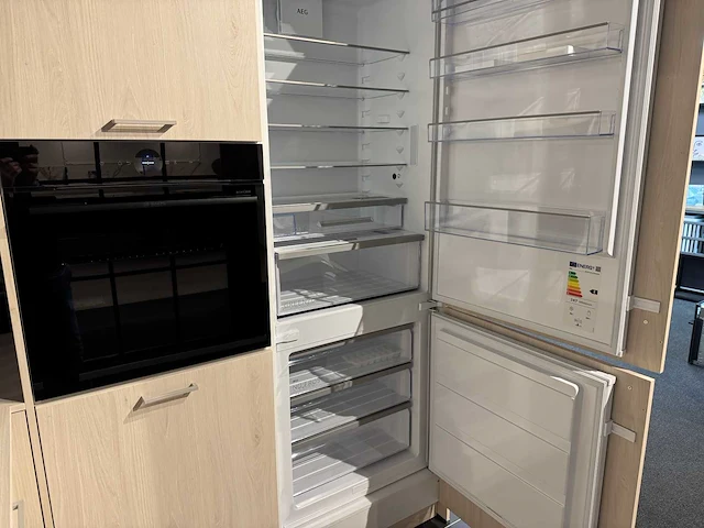 Schuller - showroomkeuken - afbeelding 15 van  33