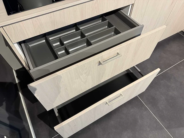 Schuller - showroomkeuken - afbeelding 28 van  33