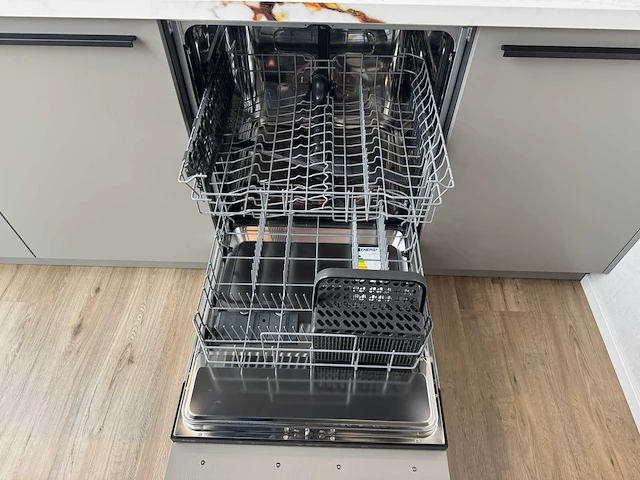 Schüller - showroomkeuken - afbeelding 17 van  47