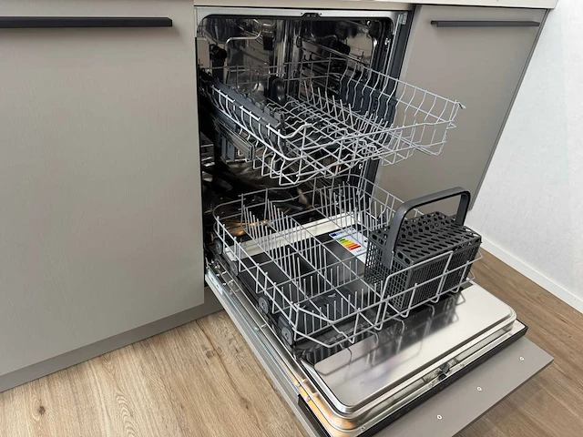 Schüller - showroomkeuken - afbeelding 18 van  47