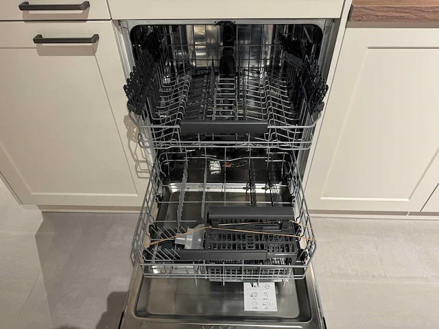 Schuller - showroomkeuken - afbeelding 11 van  40