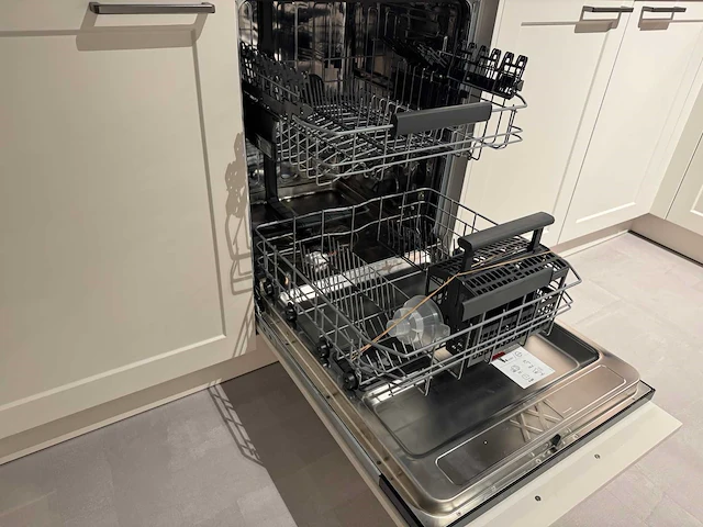Schuller - showroomkeuken - afbeelding 12 van  40
